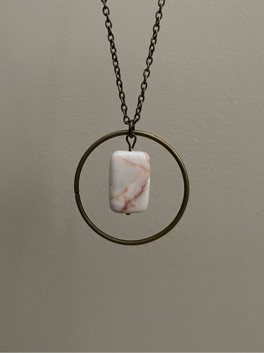 Rectangular stone hoop necklace